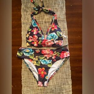 Never worn Beachsissi swimsuit.